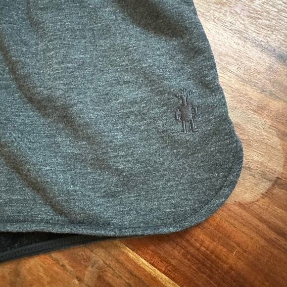 Smartwool Active Reset Shorts Charcoal Gray Womens Size XL‎ - Picture 2 of 4